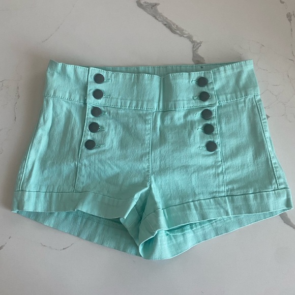 Women's Multiple Buttons Denim Shorts High Waist Jean Shorts Mint - Picture 1 of 8